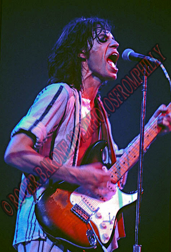 jagger playing fender guitar